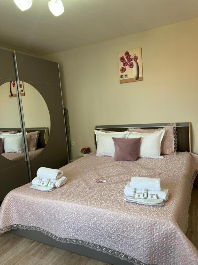 Guest House Tatiana /Къща За Гости Татяна Petritj Exteriör bild